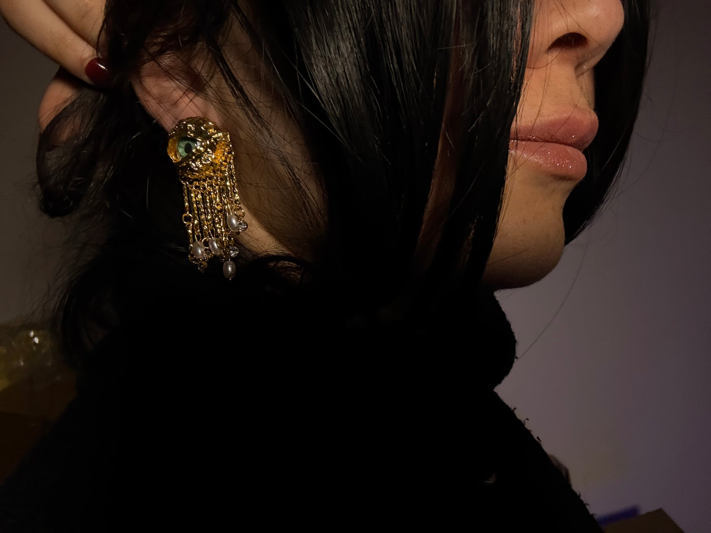All eyes on me earrings