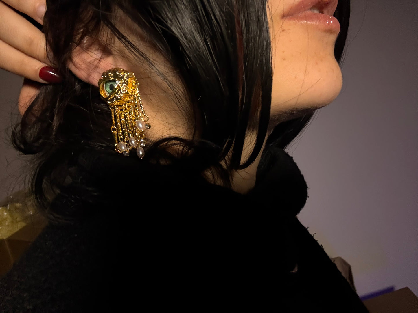All eyes on me earrings