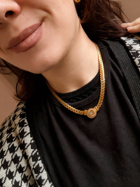 Hello necklace