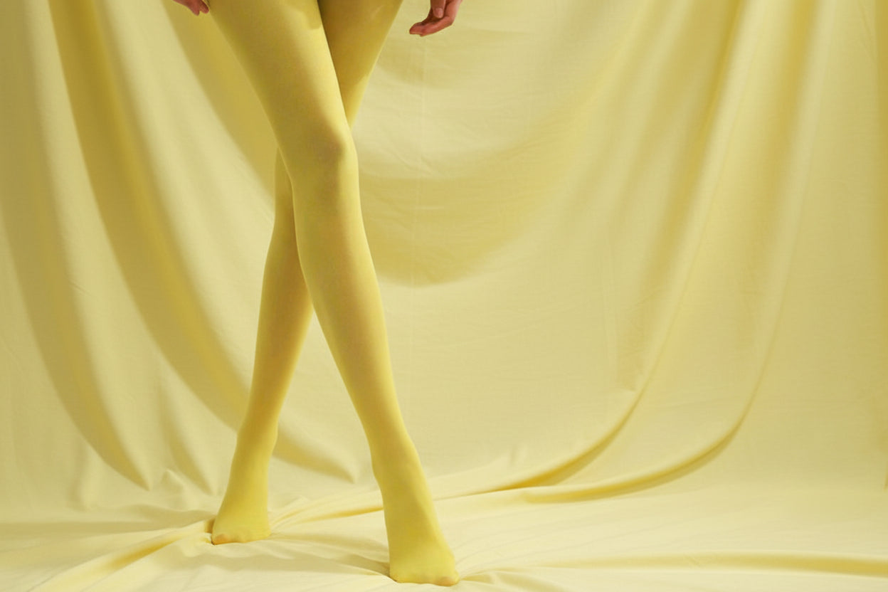 Yellow pantyhose